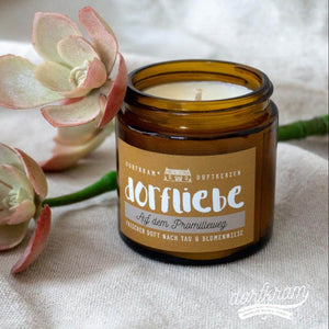 Witzige Duftkerze im Glas mit Spruch. Dorfkindmoment. Dorfkram®