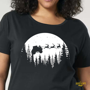 Weihnachtsmann fliegt mit Traktor über Wald / Damen Organic Shirt