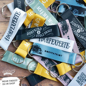 Dorfkind und stolz drauf / Schlüsselanhänger / Schwarz Grün