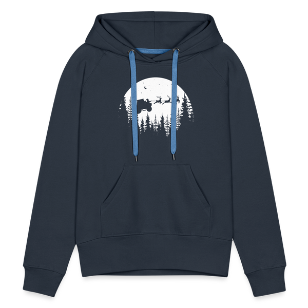 Weihnachtsmann fliegt mit Traktor über die Wälder / Damen Premium Hoodie - Navy