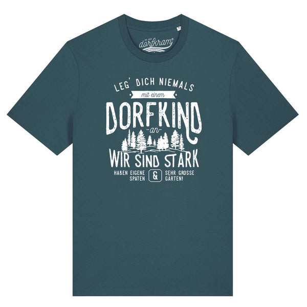 Leg Dich niemals mit einem Dorfkind an / Herren Organic Shirt